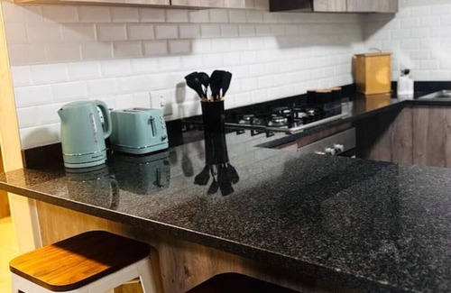 Ekurhuleni Apartment | Lovely and Spacious 126 Gem
