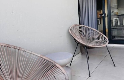 Ekurhuleni Apartment | Lovely and Spacious 126 Gem