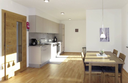 Strass im Zillertal Apartment | Lovely apartment for 4 guests with WIFI, TV and balcony