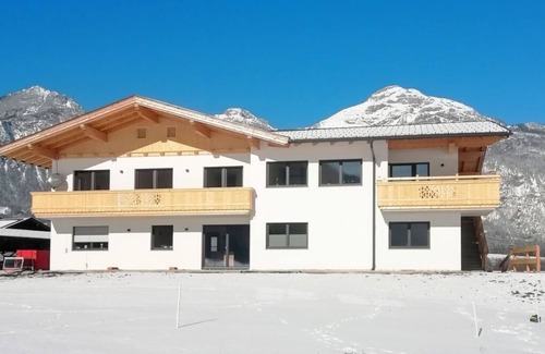 Strass im Zillertal Apartment | Lovely apartment for 4 guests with WIFI, TV and balcony