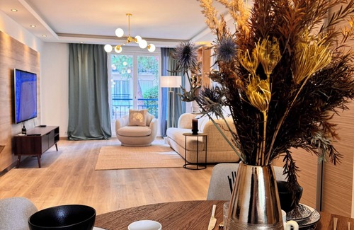 Le Perreux-sur-Marne Apartment | Lovely Apartment Proximity RER A