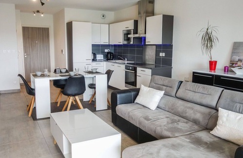 Latour-Bas-Elne Apartment | Lovely apartment for 4 people with WIFI, A/C, TV and terrace