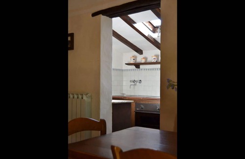 Cortona Apartment | Lovely apartment for 6 guests with A/C, WIFI, pool and TV