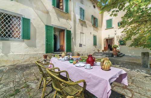 Monte San Savino Apartment | Lovely apartment in Monte San Savino AR with house a panoramic view