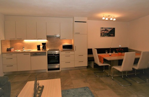 Holdernach Apartment | Lovely apartment for 4 guests with WIFI, TV and terrace