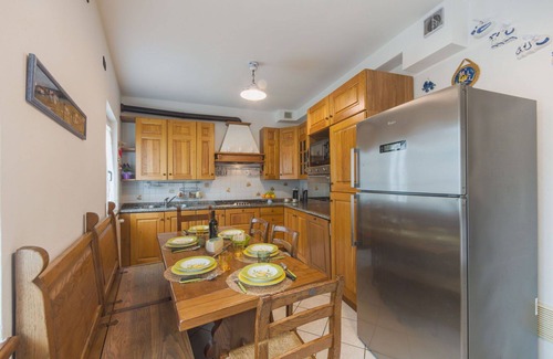 Stazzema Apartment | Lovely apartment for 6 guests with WIFI, TV, terrace and pets allowed