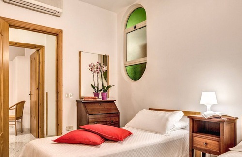 Termini Apartment | Lovely apartment with pool, WIFI, A/C, TV, patio, panoramic view and parking, close to Sorrento