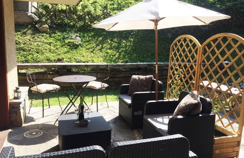 Les Houches Apartment | Lovely apartment 100 metres from ski lifts and Bellevue restaurants and shops