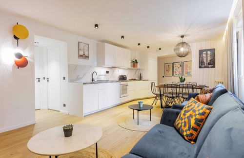 Hopital Saint-Louis Apartment | Lovely apartment - 3BR/6P - Canal St Martin