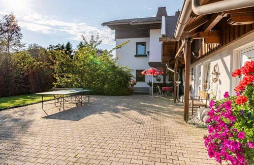 Agsdorf Apartment | Lovely apartment for 4 guests with WIFI, TV, patio and pets allowed