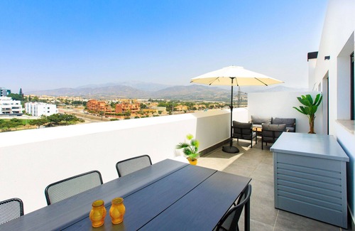 Torre del Mar Apartment | Lovely apartment for 4 people with pool, WIFI, A/C and terrace