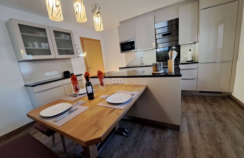 Finkenberg Apartment | Lovely apartment for 9 guests with WIFI, TV and balcony