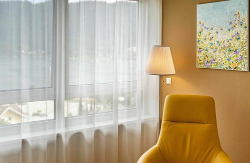 Annenheim Apartment | Lovely apartment for 6 guests with WIFI, TV, terrace, panoramic view and parking