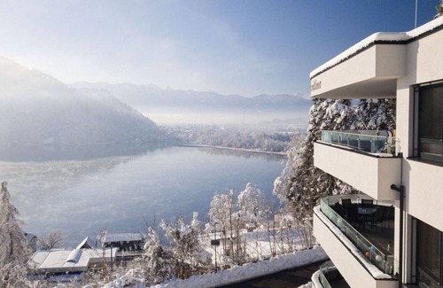 Annenheim Apartment | Lovely apartment for 6 guests with WIFI, TV, terrace, panoramic view and parking