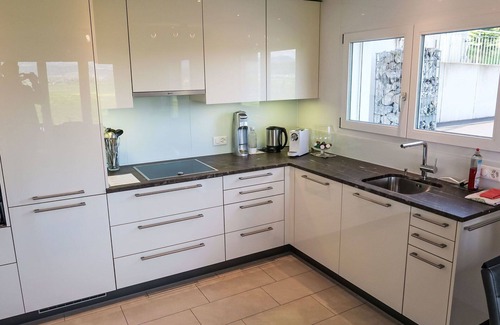 Reichenburg Apartment | Lovely apartment for 2 guests with WIFI, TV, terrace and panoramic view
