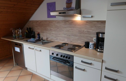 Herbolzheim Apartment | Lovely apartment for 4 people with WIFI, balcony and parking
