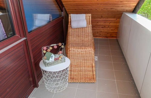 Herbolzheim Apartment | Lovely apartment for 4 people with WIFI, balcony and parking