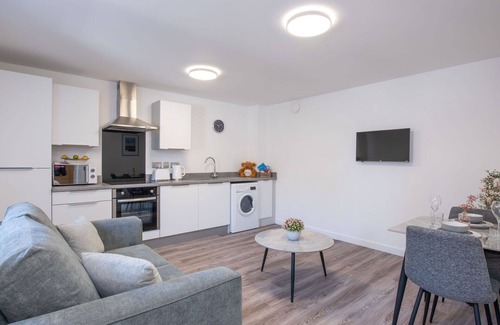 Lossiemouth Apartment | Lovely apartment for 8 guests with WIFI, TV and parking