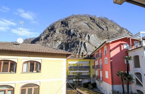 Lavena Ponte Tresa Apartment | Lovely apartment for 3 guests with TV, balcony and pets allowed