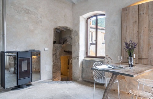 Pietrabruna Apartment | Lovely apartment for 4 people with WIFI, TV and terrace