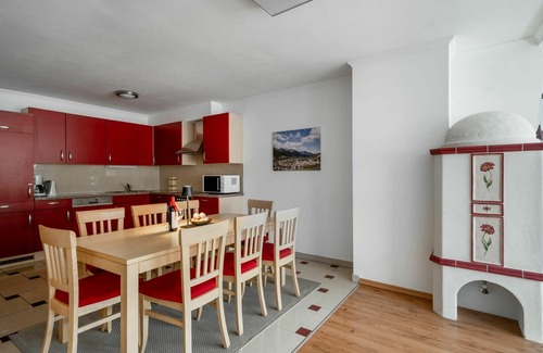 Schladming Apartment | Lovely apartment for 6 people with WIFI, TV and pets allowed