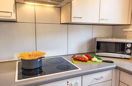 Pura Apartment | Lovely apartment for 4 guests with WIFI, pool, TV and balcony