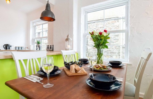 Saint Goran Apartment | Lovely apartment for 4 guests with WIFI, TV and pets allowed