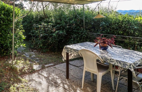 Vendone Apartment | Lovely apartment for 4 people with pool, A/C, WIFI, patio, pets allowed and panoramic view