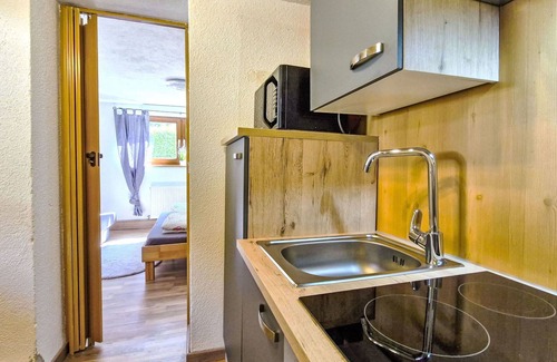 Huben Apartment | Lovely apartment for 3 people with WIFI, TV and pets allowed
