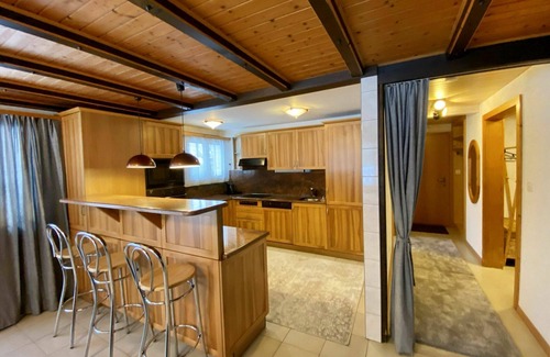 Graechen Apartment | Lovely apartment for 4 people with WIFI, TV, patio and panoramic view