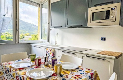 Ceriale Apartment | Lovely apartment for 4 guests with WIFI, A/C, TV and balcony