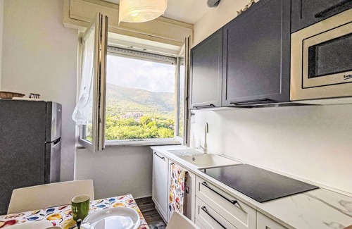 Ceriale Apartment | Lovely apartment for 4 guests with WIFI, A/C, TV and balcony