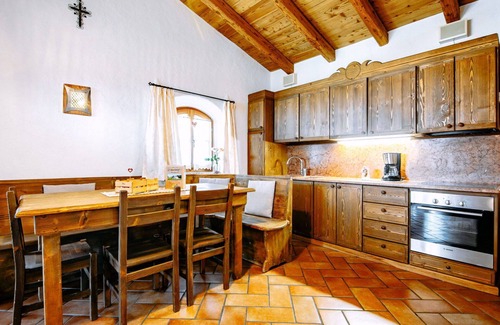 Coredo Apartment | Lovely apartment for 4 people with WIFI, TV, terrace and pets allowed