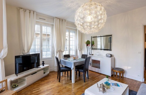 Ille-et-Vilaine Apartment | Lovely apartment for 5 guests with TV