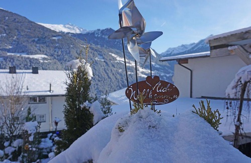 Wenns Apartment | Lovely apartment for 5 people with WIFI, TV and balcony