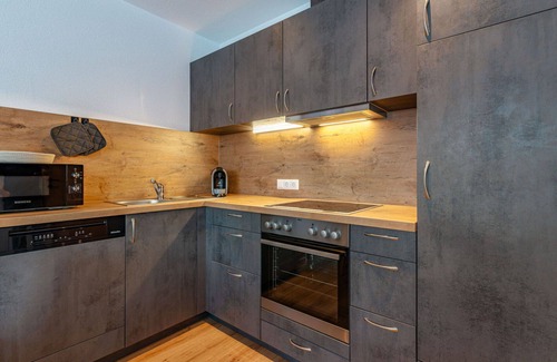 See Apartment | Lovely apartment for 6 guests with WIFI, TV and terrace