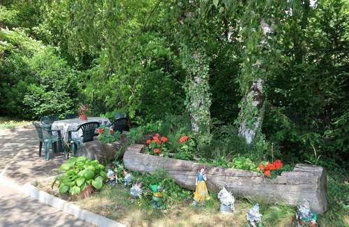 Coredo Apartment | Lovely apartment for 6 people with WIFI, TV, patio and pets allowed