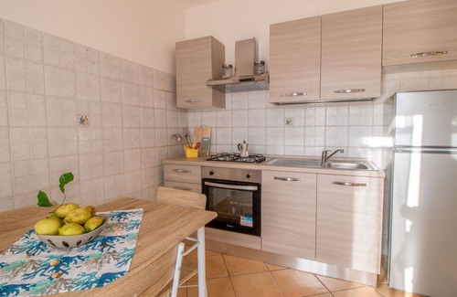 Formia Apartment | Lovely apartment for 6 guests with WIFI, A/C, TV, terrace and pets allowed