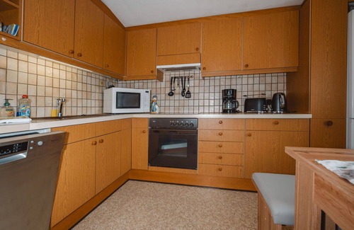 Filzmoos Apartment | Lovely apartment for 5 people with WIFI, TV, balcony and pets allowed