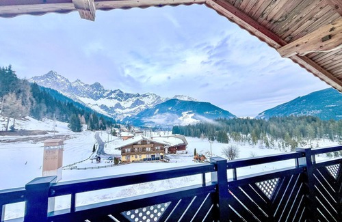 Filzmoos Apartment | Lovely apartment for 5 people with WIFI, TV, balcony and pets allowed