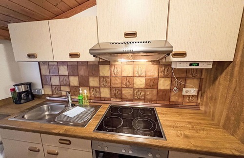 Saalbach-Hinterglemm Apartment | Lovely apartment for 8 people with WIFI, TV and balcony