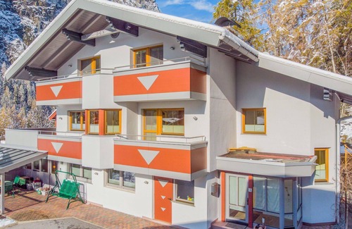 Umhausen Apartment | Lovely apartment for 5 people with WIFI, TV and terrace