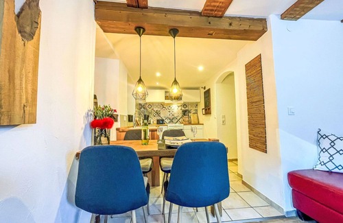 Eisenbach Apartment | Lovely apartment for 2 people with WIFI, TV, patio and pets allowed