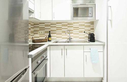 Elviria Apartment | Lovely apartment for 4 guests with pool, A/C, WIFI, TV and terrace