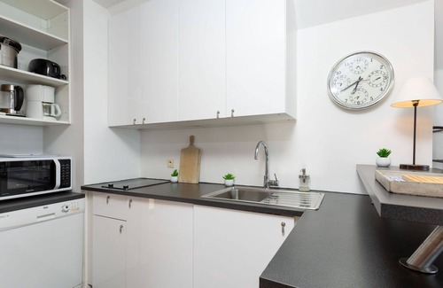 Lancieux Apartment | Lovely apartment for 4 guests with WIFI and balcony