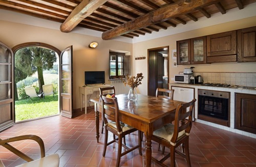 San Gimignano Apartment | Lovely apartment for 3 guests with A/C, pool, WIFI, TV and panoramic view, close to San Gimignano