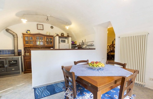 Morbegno Apartment | Lovely apartment for 4 people with WIFI, terrace and pets allowed