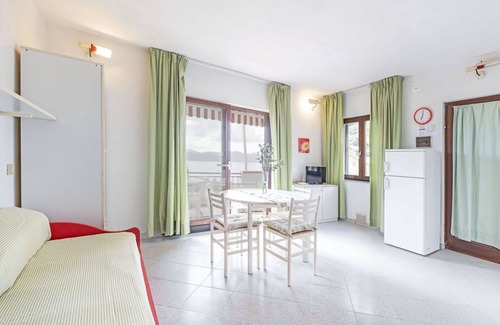 Morcone Apartment | Lovely apartment for 4 guests with WIFI, TV and patio