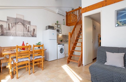 Sainte-Marie-la-Mer Apartment | Lovely apartment for 4 guests with WIFI, A/C, pool, TV and terrace