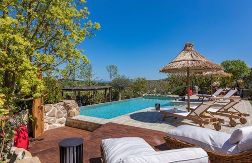 Po' Bandino Villa | Lovely apartment in villa for 5 guests with A/C, pool, hot tub, WIFI, TV, patio and panoramic view